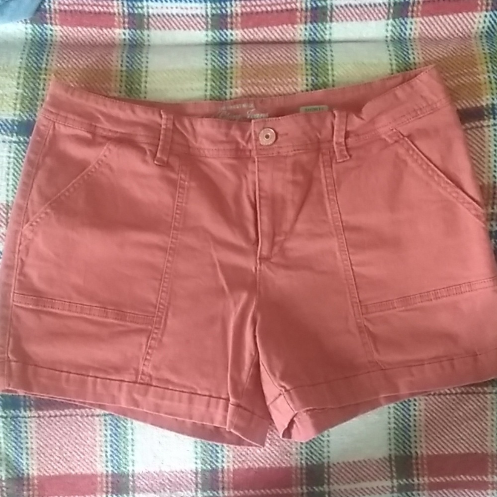 Women's khaki shorts